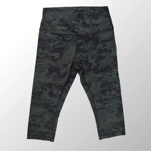 Lululemon Crop 21” Align Leggings, Camo